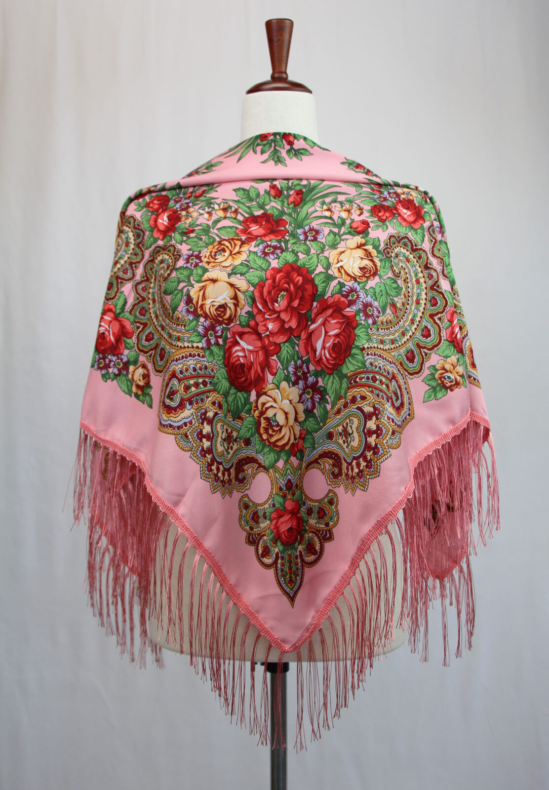traditional russian shawl