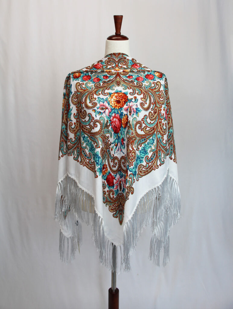 traditional russian shawl