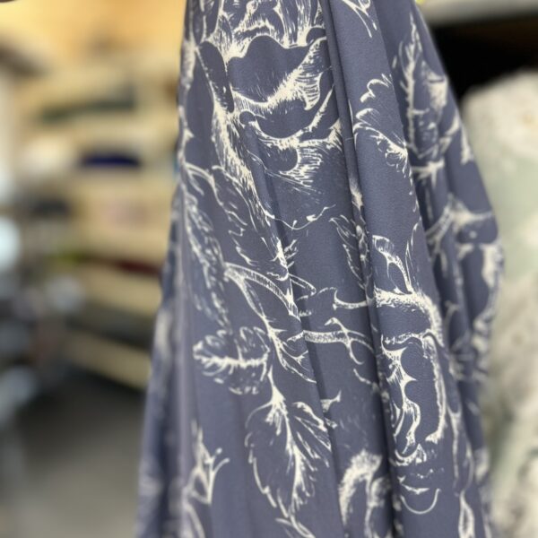 Flourishing Roses - Hyacinth & White