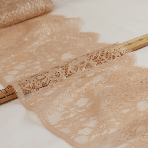 Shiny Mauve Morning French Lace